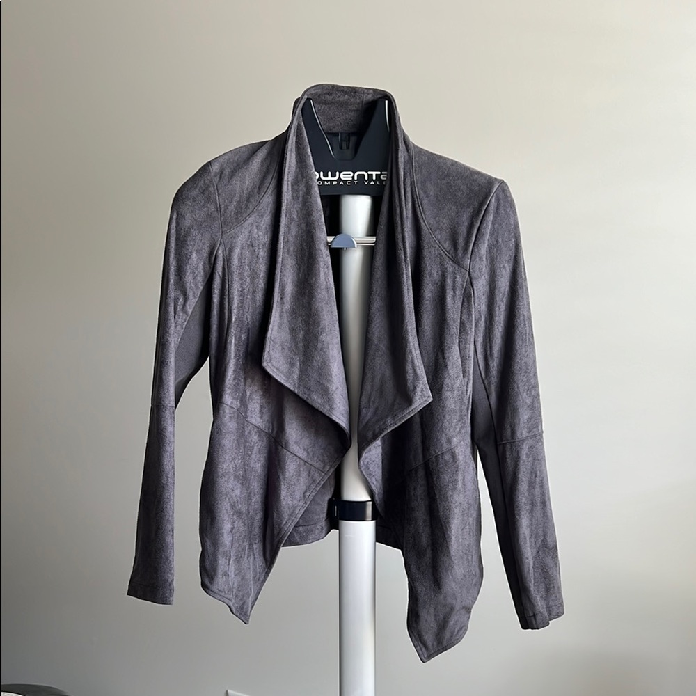 BB Dakota Gray Blazer Asymmetrical Waterfall Design